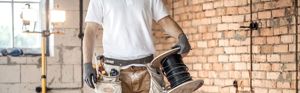 Probleme (și soluții) de instalație electrică bloc vechi Probleme-si-soluții-ale-instalatiilor-electrice-din-scarile-de-bloc