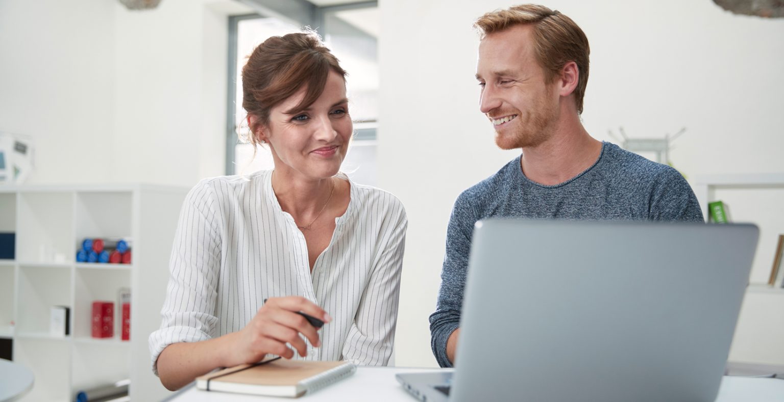 De ce este mai simplu să plătești facturile online? plateste-facturile-online