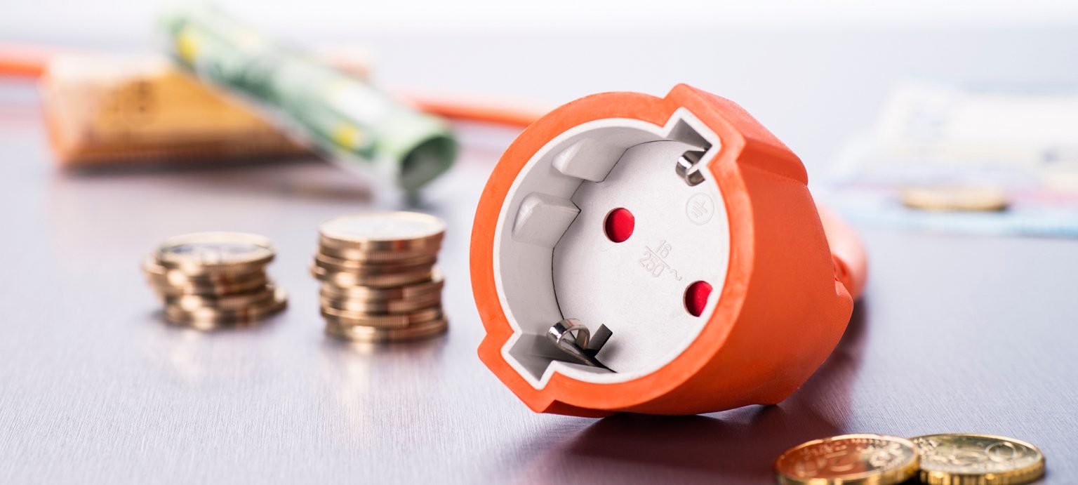 ANRE: Clienții casnici au la dispoziție tot anul pentru a alege cea mai bună ofertă de furnizare a energiei electrice