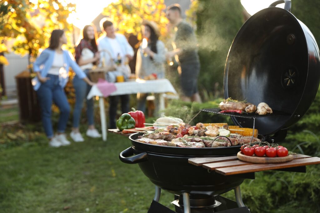 Grătarul electric vs. grătarul pe cărbuni: un calcul energetic pe care nu l-ai făcut niciodată 1 Grătarul electric vs. grătarul pe cărbuni: un calcul energetic pe care nu l-ai făcut niciodată